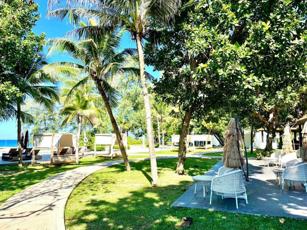 Estella Phuket Mai Khao Beach Resort Esterno foto