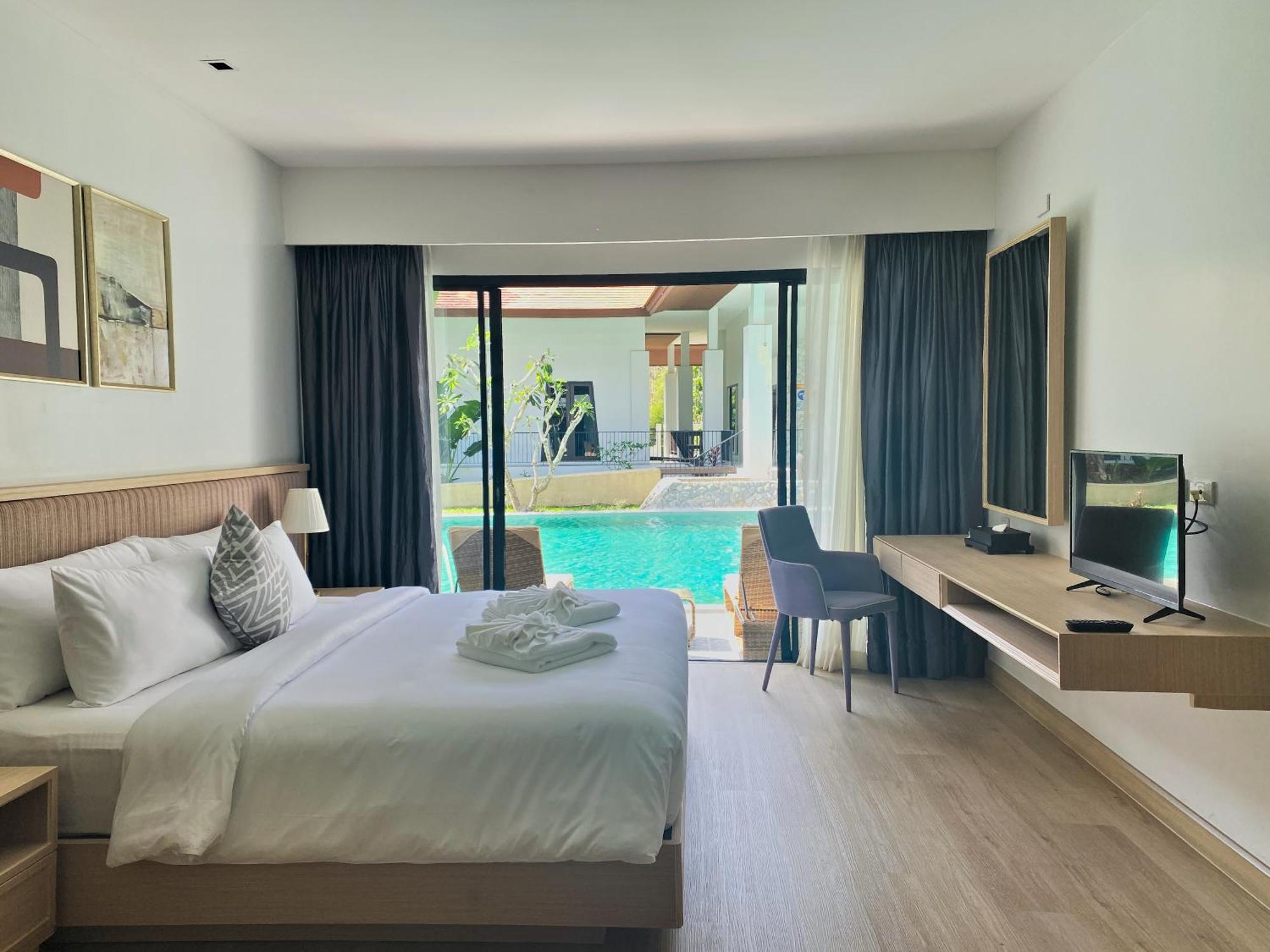 Estella Phuket Mai Khao Beach Resort Esterno foto
